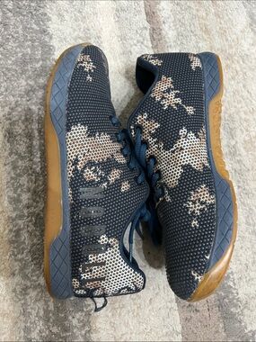 NOBULL Women Navy Blue Flowers Athletic Trainers with Gum Sole